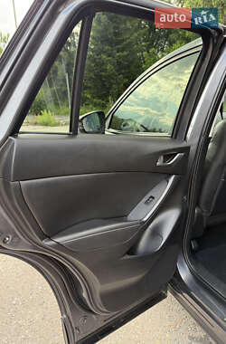 Внедорожник / Кроссовер Mazda CX-5 2013 в 