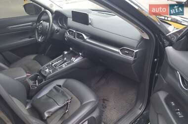 Позашляховик / Кросовер Mazda CX-5 2020 в 
