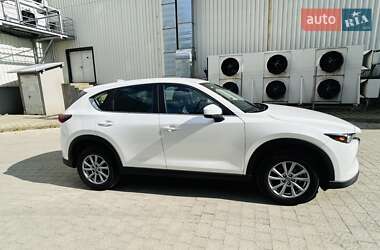 Внедорожник / Кроссовер Mazda CX-5 2023 в 