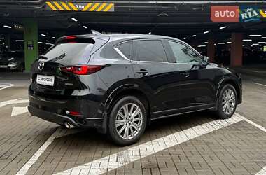 Внедорожник / Кроссовер Mazda CX-5 2023 в 