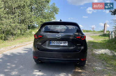 Внедорожник / Кроссовер Mazda CX-5 2018 в 