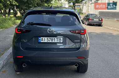 Внедорожник / Кроссовер Mazda CX-5 2023 в 