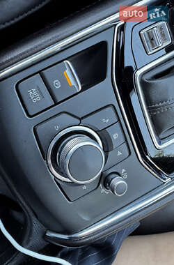Позашляховик / Кросовер Mazda CX-5 2022 в 