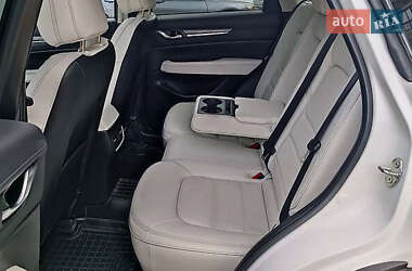 Внедорожник / Кроссовер Mazda CX-5 2018 в 