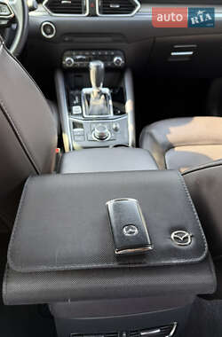 Внедорожник / Кроссовер Mazda CX-5 2020 в 