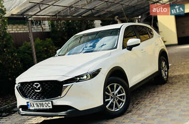 Внедорожник / Кроссовер Mazda CX-5 2023 в 