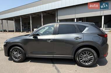Внедорожник / Кроссовер Mazda CX-5 2018 в 