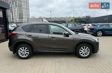 Позашляховик / Кросовер Mazda CX-5 2016 в 