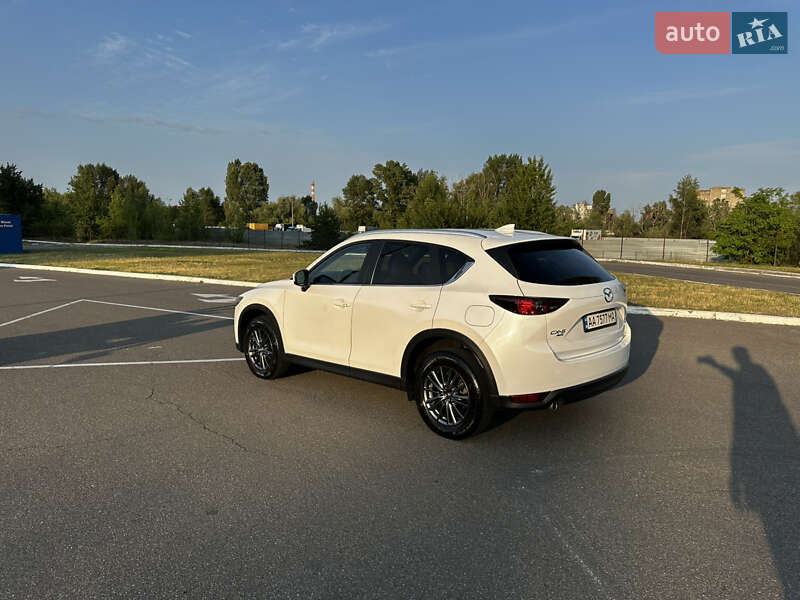 Внедорожник / Кроссовер Mazda CX-5 2018 в Киеве