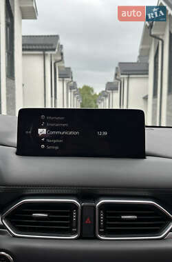 Внедорожник / Кроссовер Mazda CX-5 2022 в 