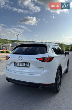 Внедорожник / Кроссовер Mazda CX-5 2018 в 