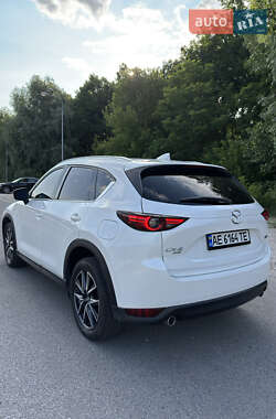 Внедорожник / Кроссовер Mazda CX-5 2018 в 