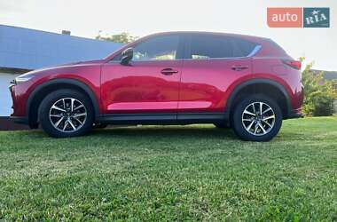 Позашляховик / Кросовер Mazda CX-5 2020 в 