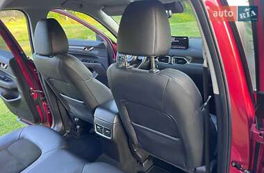 Позашляховик / Кросовер Mazda CX-5 2020 в 
