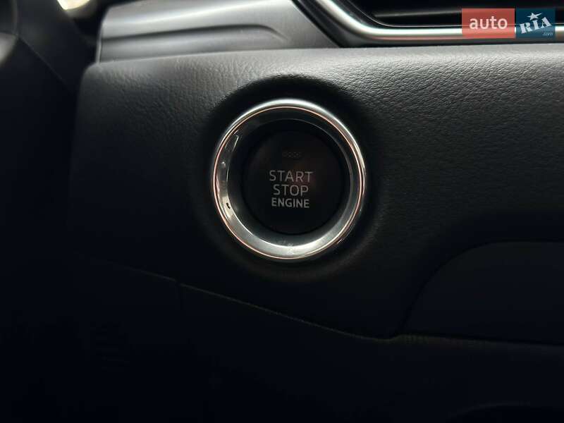 Внедорожник / Кроссовер Mazda CX-5 2020 в Киеве