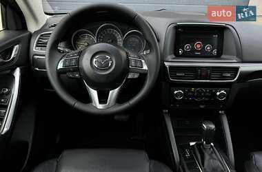 Внедорожник / Кроссовер Mazda CX-5 2016 в 