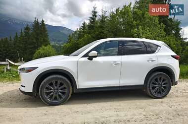 Внедорожник / Кроссовер Mazda CX-5 2019 в 