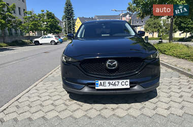 Внедорожник / Кроссовер Mazda CX-5 2018 в 
