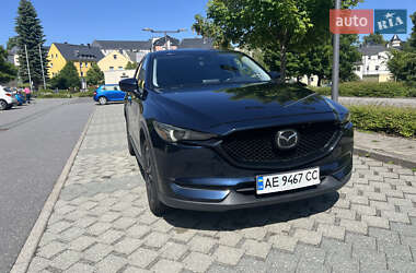 Внедорожник / Кроссовер Mazda CX-5 2018 в 