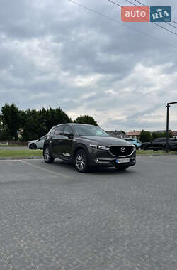 Внедорожник / Кроссовер Mazda CX-5 2019 в 