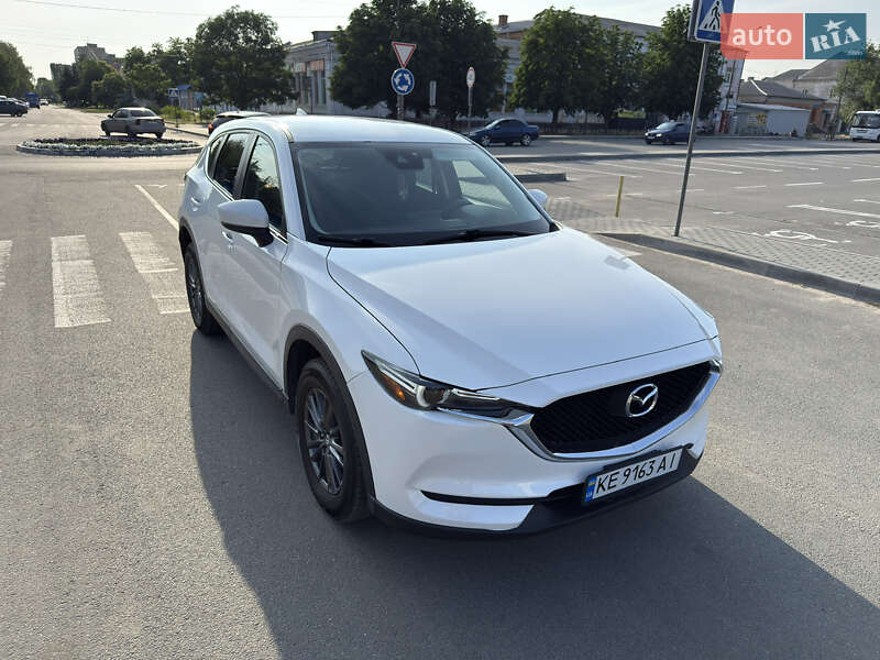 Внедорожник / Кроссовер Mazda CX-5 2018 в Новомосковске