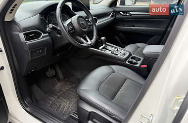 Позашляховик / Кросовер Mazda CX-5 2022 в 