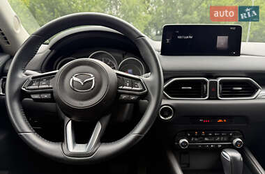 Позашляховик / Кросовер Mazda CX-5 2022 в 