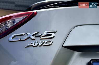 Внедорожник / Кроссовер Mazda CX-5 2013 в 