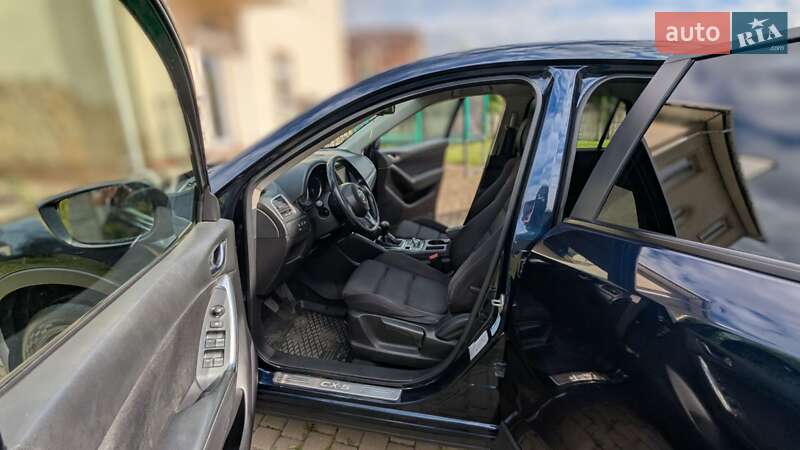 Внедорожник / Кроссовер Mazda CX-5 2015 в Ровно