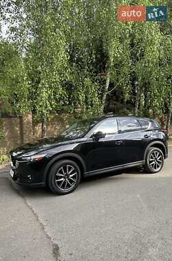 Внедорожник / Кроссовер Mazda CX-5 2017 в Киеве