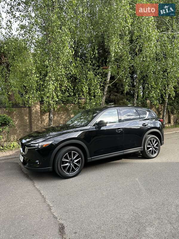 Внедорожник / Кроссовер Mazda CX-5 2017 в 