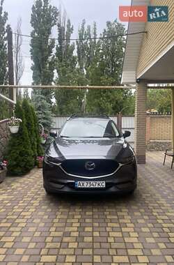 Позашляховик / Кросовер Mazda CX-5 2020 в 