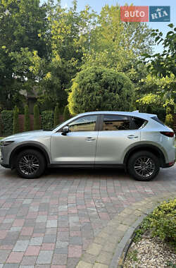 Внедорожник / Кроссовер Mazda CX-5 2018 в 