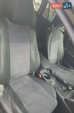 Внедорожник / Кроссовер Mazda CX-5 2013 в 
