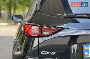 Внедорожник / Кроссовер Mazda CX-5 2018 в 