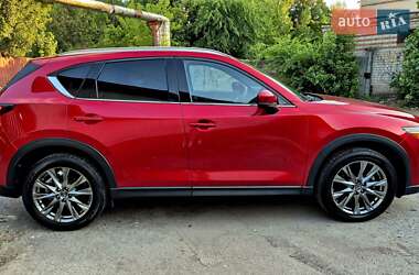 Позашляховик / Кросовер Mazda CX-5 2020 в 