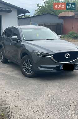 Внедорожник / Кроссовер Mazda CX-5 2018 в 