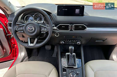 Внедорожник / Кроссовер Mazda CX-5 2023 в 