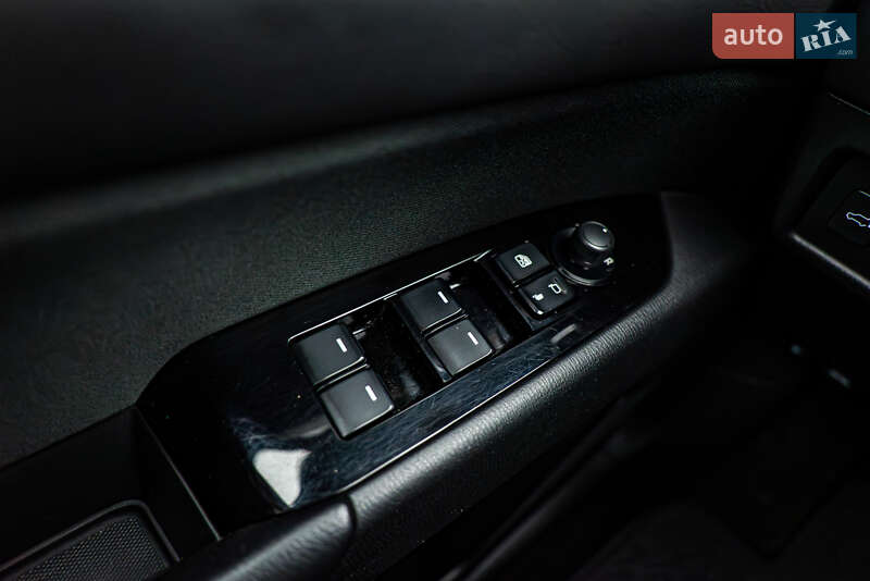 Внедорожник / Кроссовер Mazda CX-5 2019 в Киеве фото 21 Внедорожник / Кроссовер Mazda CX-5 2019 в Киеве