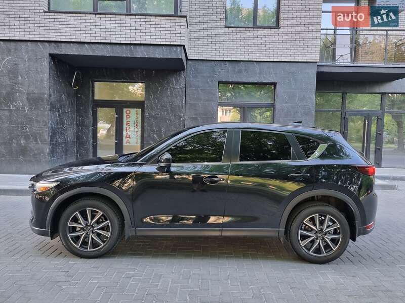 Внедорожник / Кроссовер Mazda CX-5 2018 в Ужгороде
