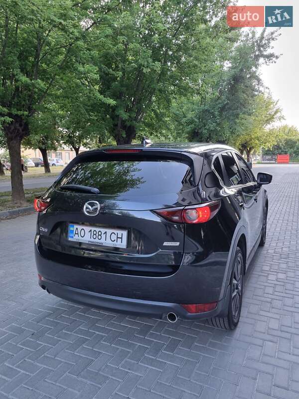 Внедорожник / Кроссовер Mazda CX-5 2018 в Ужгороде