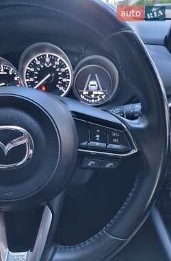 Внедорожник / Кроссовер Mazda CX-5 2018 в 