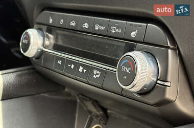 Внедорожник / Кроссовер Mazda CX-5 2020 в 