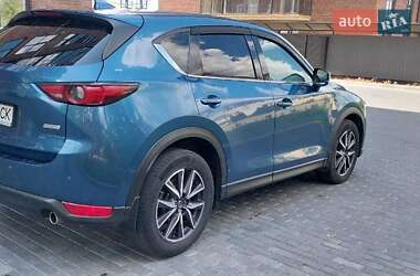 Внедорожник / Кроссовер Mazda CX-5 2018 в 