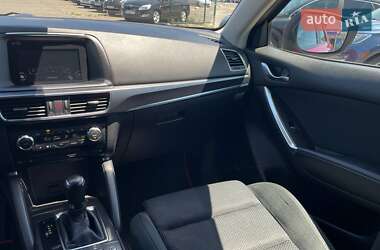 Позашляховик / Кросовер Mazda CX-5 2015 в 