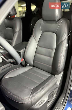 Внедорожник / Кроссовер Mazda CX-5 2023 в 