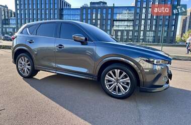 Внедорожник / Кроссовер Mazda CX-5 2023 в 