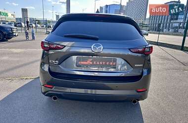 Внедорожник / Кроссовер Mazda CX-5 2023 в 