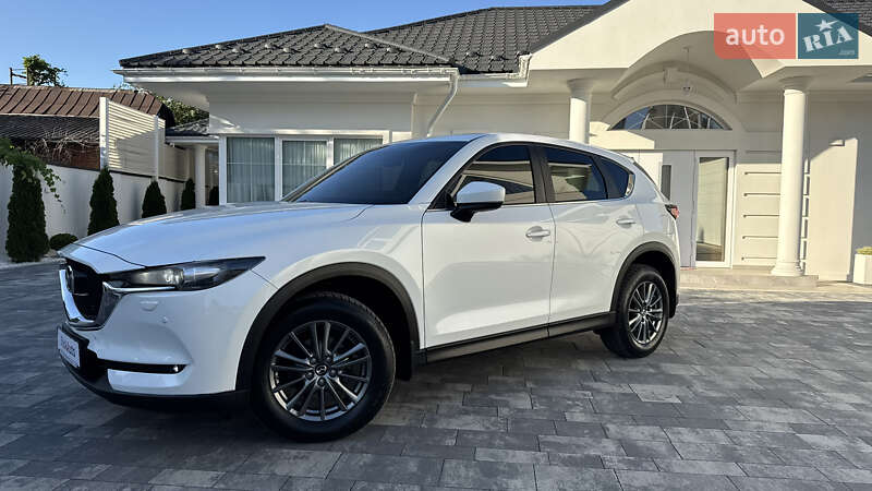 Позашляховик / Кросовер Mazda CX-5 2017 в Івано-Франківську