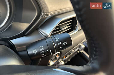 Позашляховик / Кросовер Mazda CX-5 2017 в 